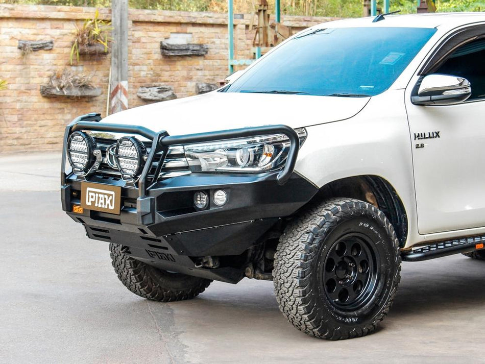 PIAK Elite 3-Loop Bullbar for Toyota HiLux (2015-2018)